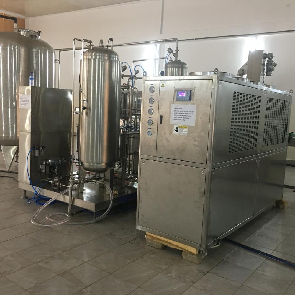 Машина для смешивания газированных безалкогольных напитков высокой плотности, 3000 л в час