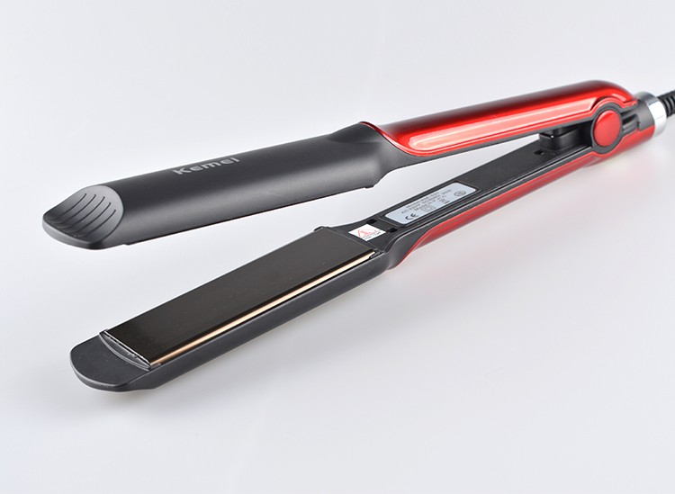 Kemei KM-531 New Design Top Quality 40W Flat Iron Styling Iron Professional Electric Hair Straightener