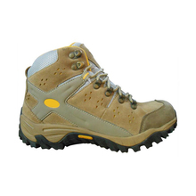 action campus trekking shoes