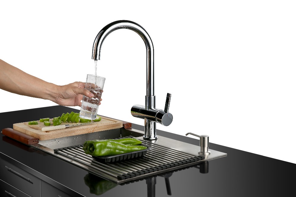 Modern Style Kitchen Tap Desk Mounted Sink mixer