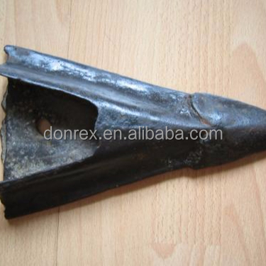 Сельскохозяйственный плуг, черный культиватор для фермы