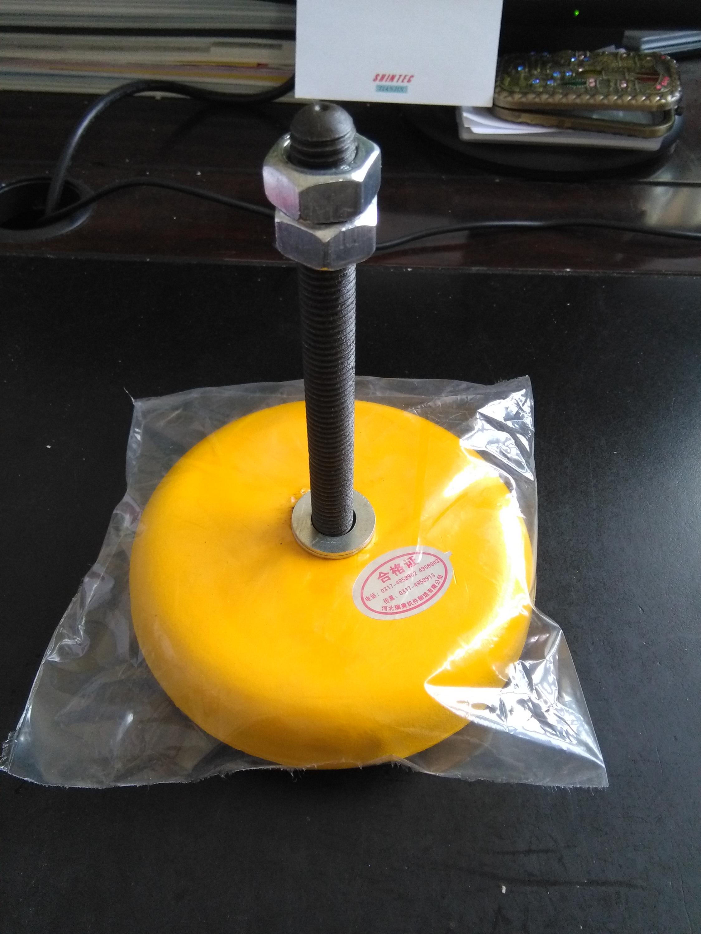 Adjustable Rubber AntiVibration Base Machine Leveling Pad and Machine