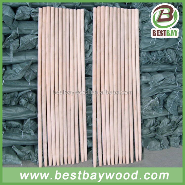 Лопата с деревянной ручкой 150 см в длину