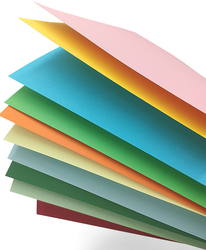 批发高品质彩色纸板120gsm 160gsm 180gsm 230gsm 300gsm a4卡片纸