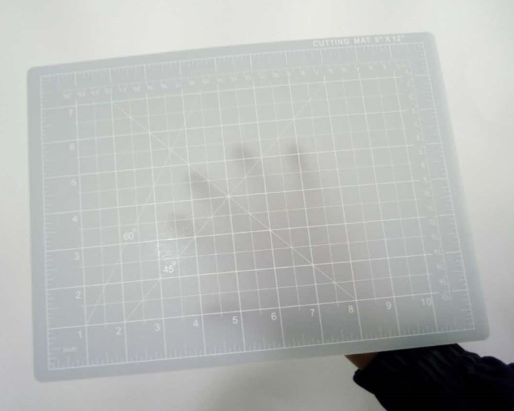 A4 OEM self-healing 5 layers semitransparent cutting mat