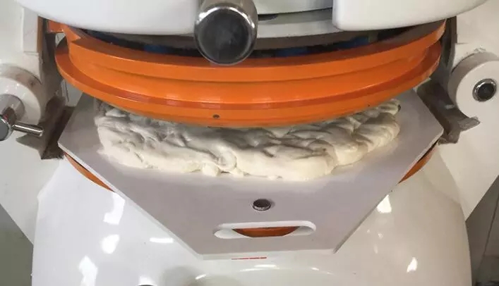 Máy Làm Thực Phẩm Tự Động Máy Chia Bột