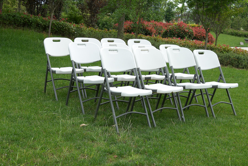 塑料折叠折叠活动椅子白色带连接挂钩满足户外家具用餐婴儿和儿童