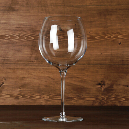 balloon gin tonic wine glass