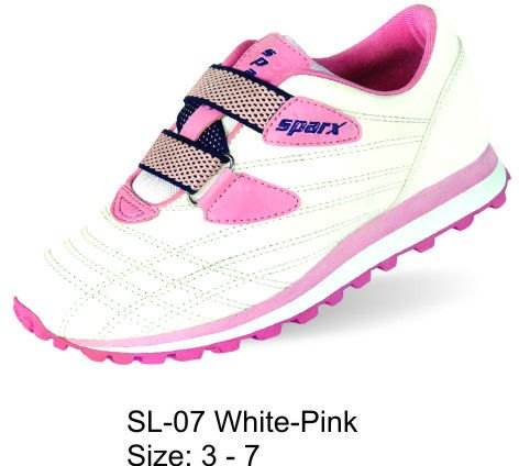 sports shoes for womens sparx