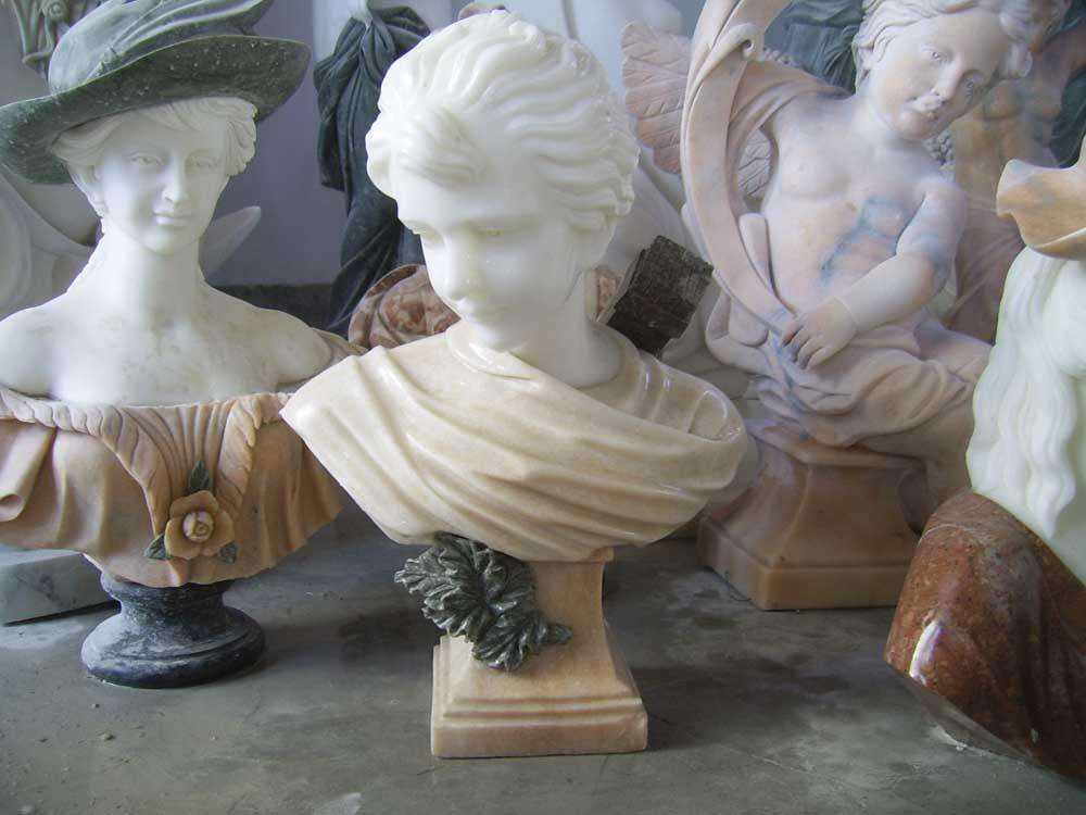 ●希少 高品質 白磁 士女 細密彫刻 女性の美しさ 美術品 人形置物 飾り物(高さ 31㎝)