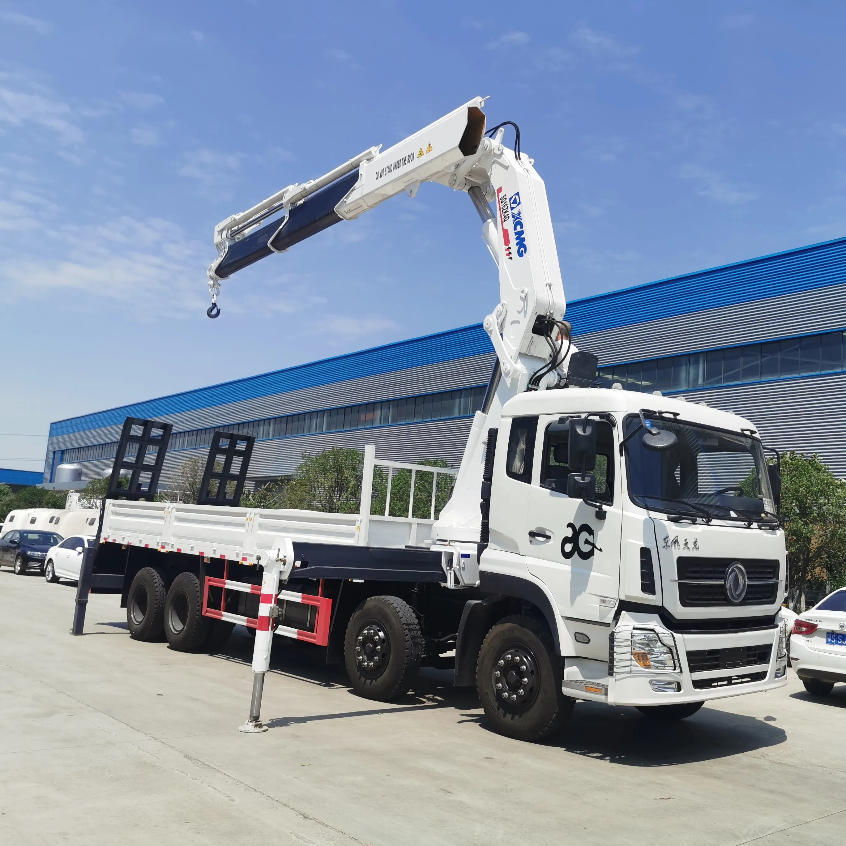 XCMG Factory 20 tons folding boom truck mounted crane SQ20SK4Q for sale wit...