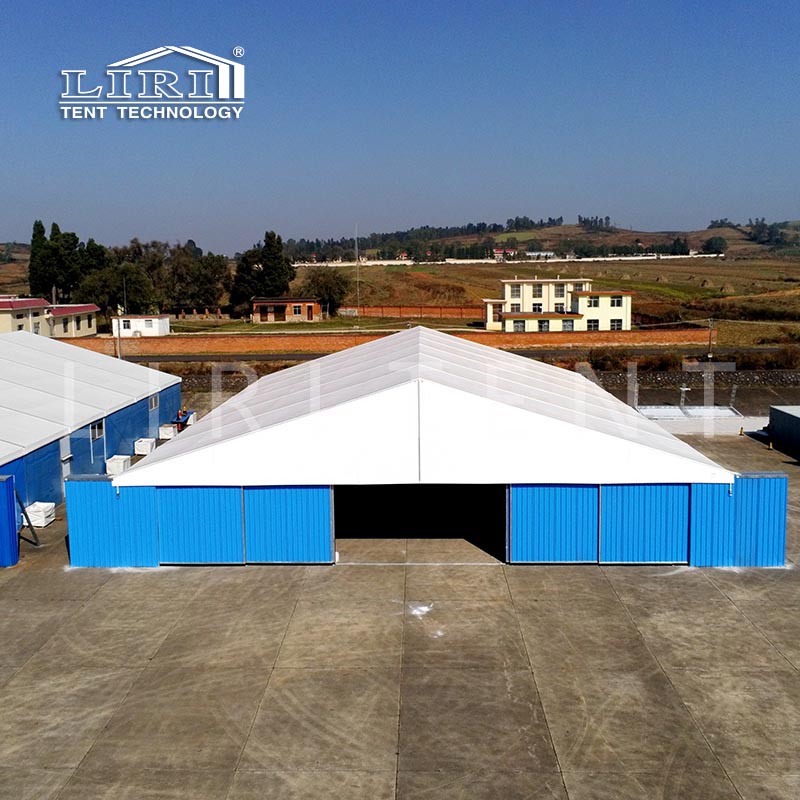 Deutsch hangar zelt mit auto schiebetür für maschinen und flugzeuge halten