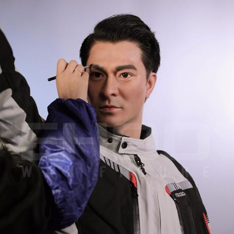 着名雕像香港明星刘德华生命大小雕像蜡像出售