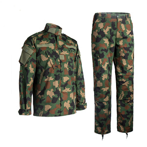 casaco camuflado exercito