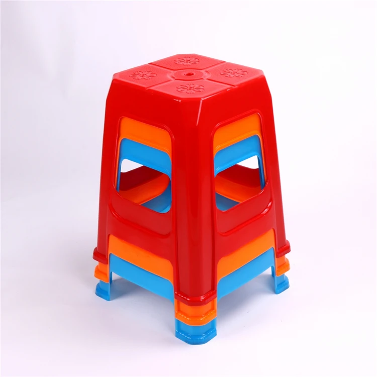 2018 Stackable квадратный пластиковый табурет ванны с разумной ценой