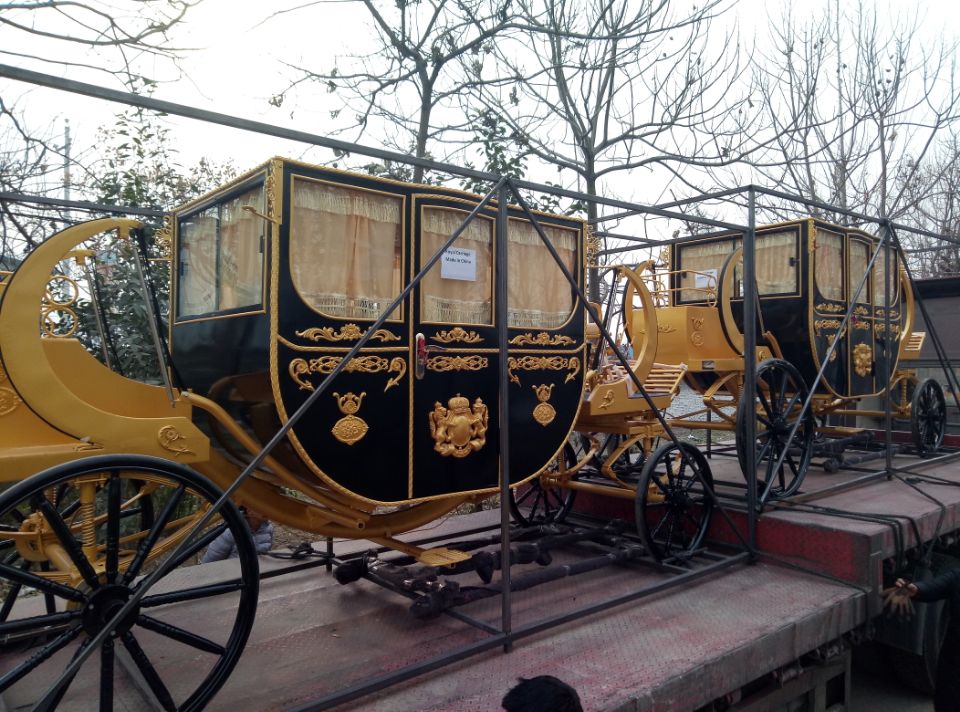 Royal special transportation carreta horse carriage manufacturer in china