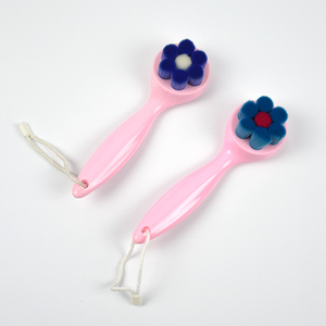Wholesale handiness plastic face cleaner brush pink color long handle facial face cleansing brush