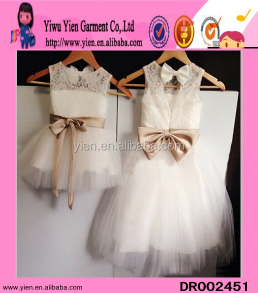 Новинка 2016, бутиковое платье для взрослых и детей, белое кружевное платье с бантом для взрослых и малышей