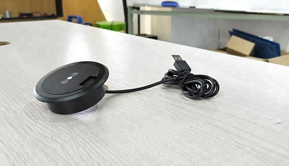 新的 2020 手机配件for smartphone 10w充电家具嵌入式书桌无线充电器