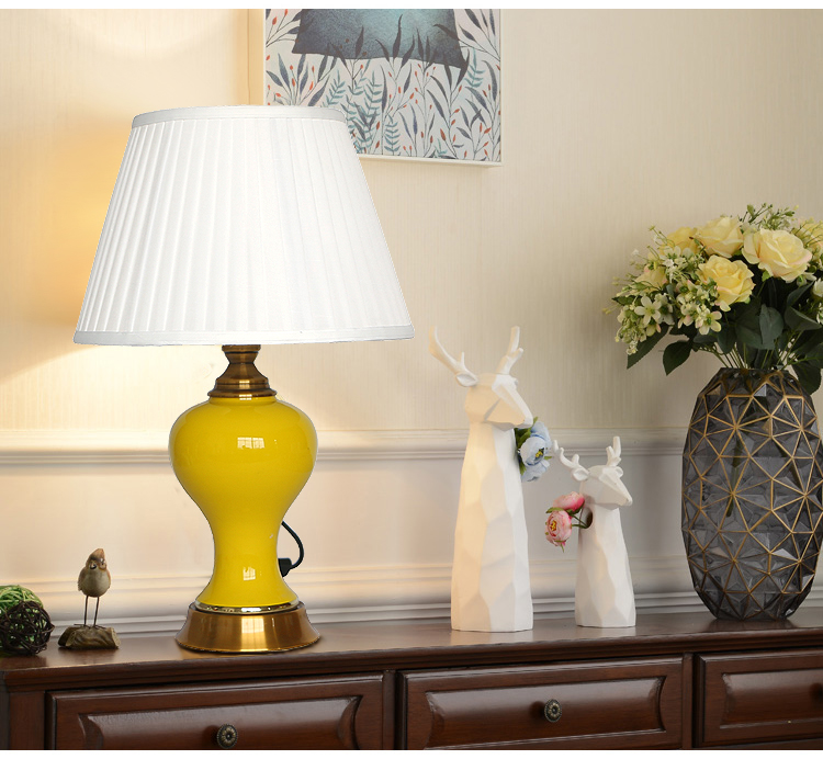 Jingdezhen design table lamp for bedside  classic  ceramic table light with yellow orange for decor in living room E27 holder