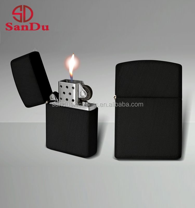 2020 factory silk smoking wholesale hot sell cheap Black metal flint match petrol oil lighter refillable