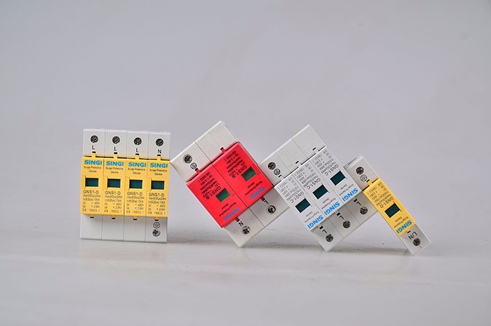 Roland Spd Surge Protection Device 20 380V 2P 20KA CE CB ISO9001 50/60hz AC IP20 Good Quality IEC61643-1 GNS1-D/2 Retardantp8t
