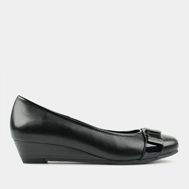 ladies fashion flats women leather ballet shoes with toe strap