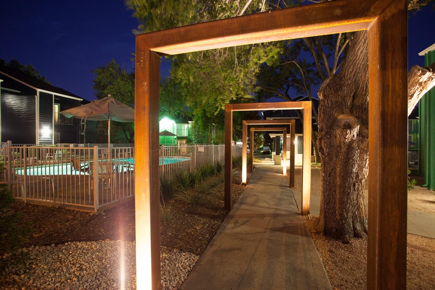 product-1-1 product-1-1