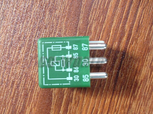 Aux Fan Fuel Pump Relay OEM 0015429619/001 542 59 19/A0015429619