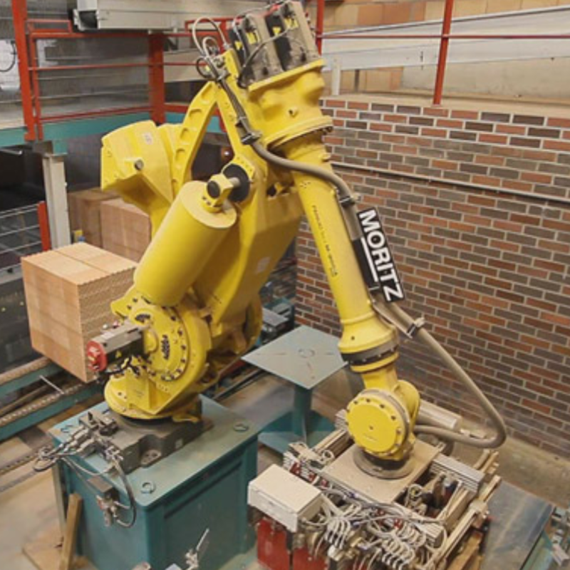 M-900 IB 280 6 Axis Robot Robotic Handling And Drilling Robot For Industrial Field
