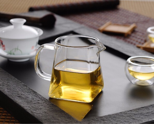 clear glass hot water glass pitcher with handle borosilicate glass teapot OEM size or shape