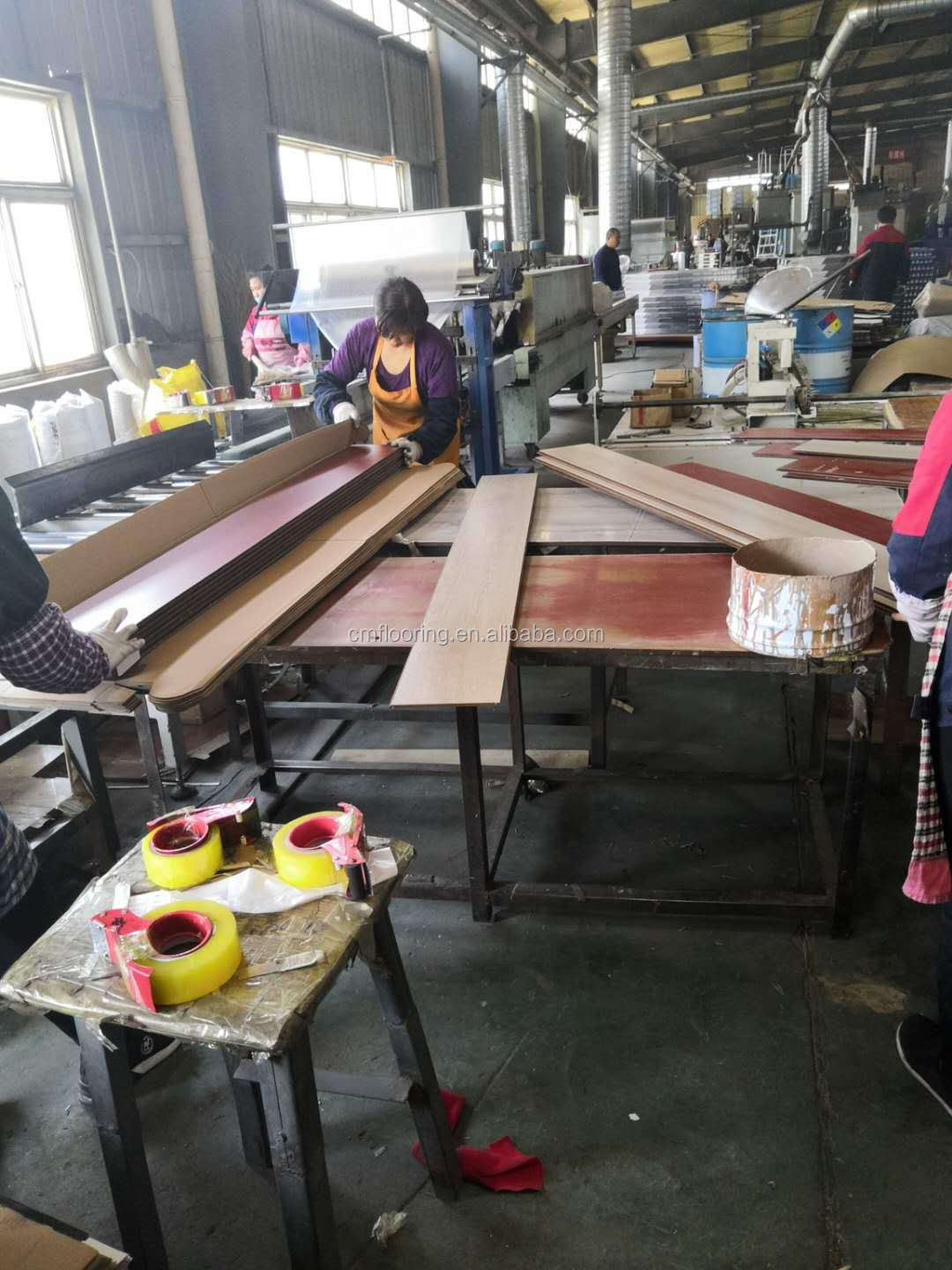Water Resistance Parquet Laminate Wood Flooring