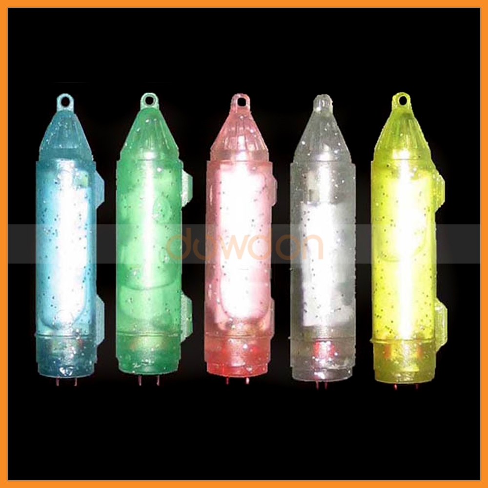 Leurre P/êche Squid LED Lampe Fond App/ât Poisson Fish Calamar Flash Lumi/ère Bulb