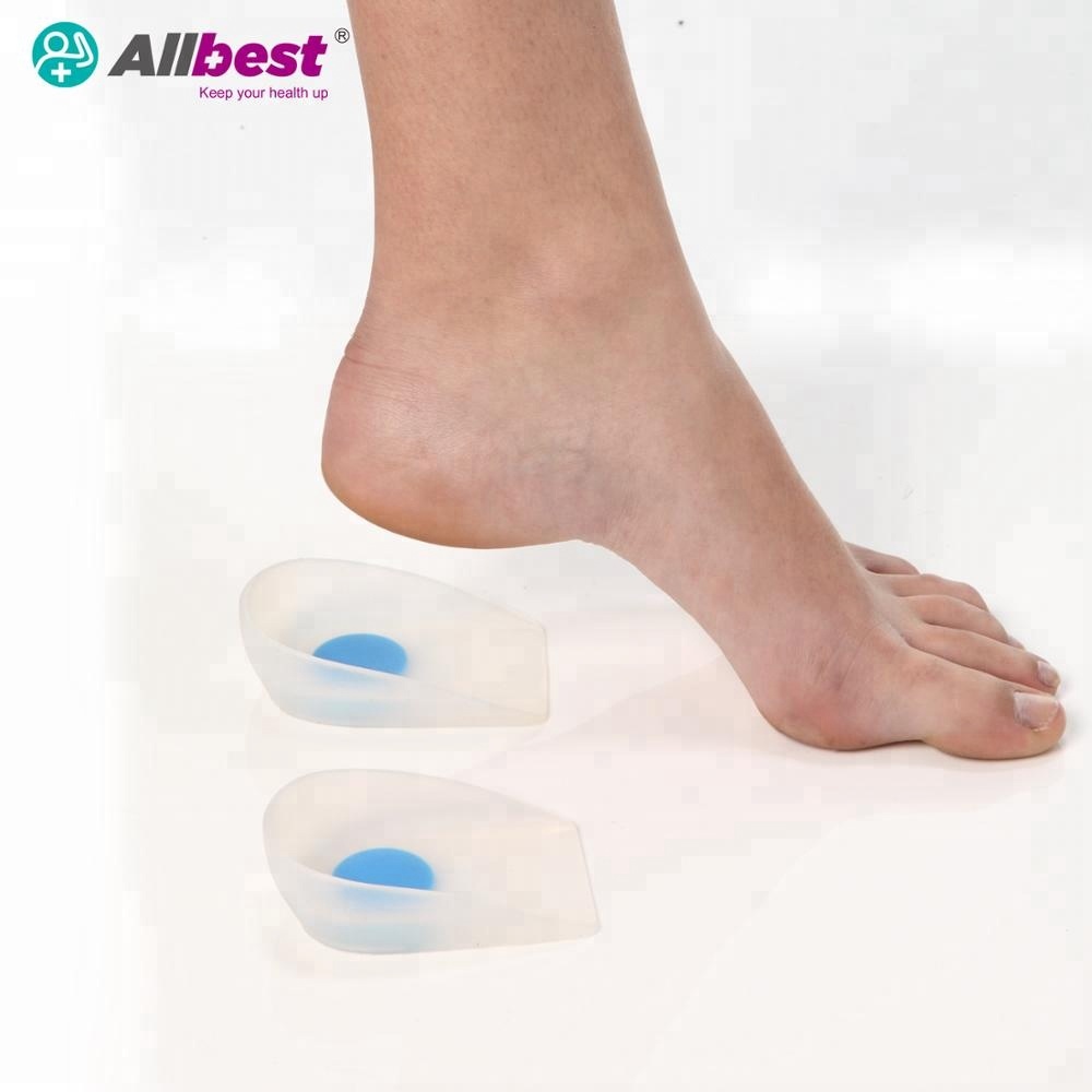 Сидение на пятках. Силиконовый медицинский для ног ортопедический. Сидение на пятках. Ваджрасана 2. Сидение на пятках.