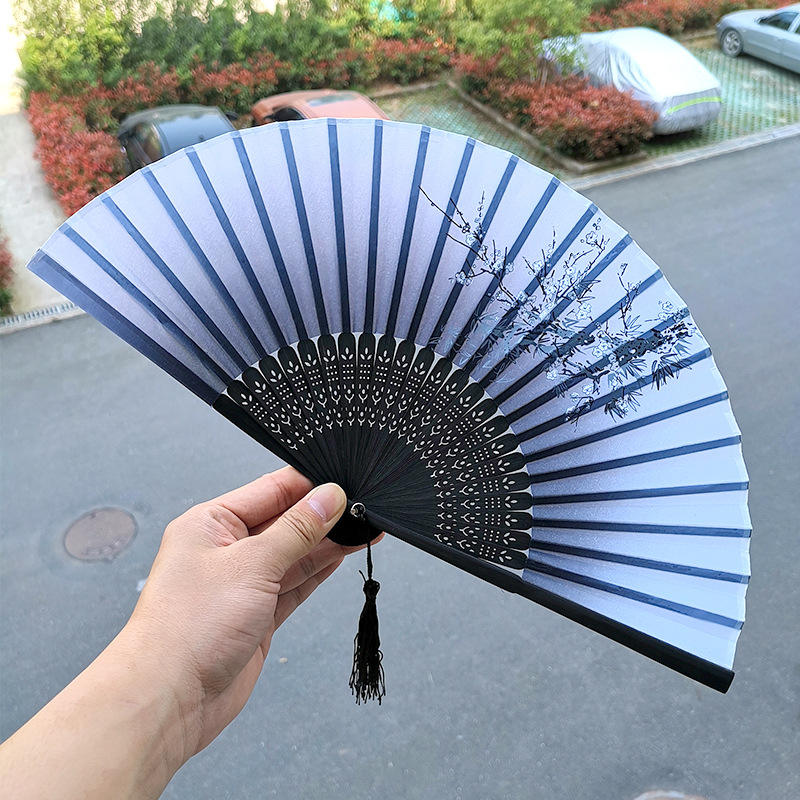 时尚设计日本折叠手扇定制复古热卖竹木丝绸手扇