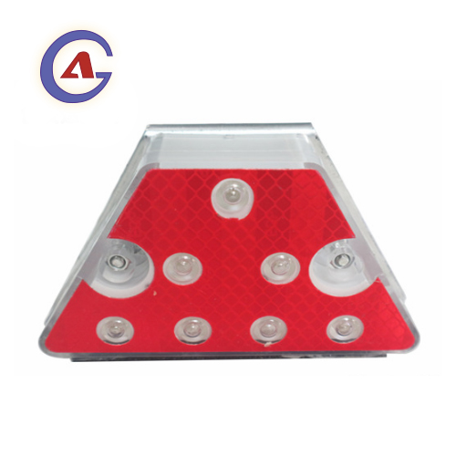 Солнечный светодио дный светодиодный пластиковый двусторонний треугольный Guardrail бабочка отражатель с янтарным объективом