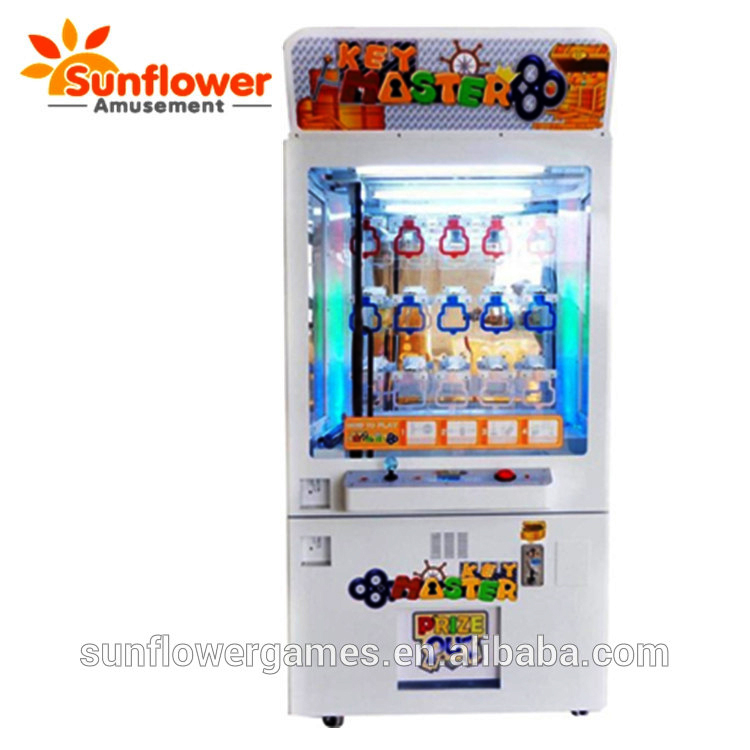 Best selling garra máquina de jogo de guindaste, bom príncipe dólar moeda operado sega chave mestra para venda