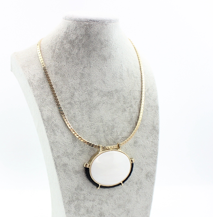 Perímetro cm 45 45g Personalizado Handmade Ocean Beach Shell Porcelana Colar para As Mulheres