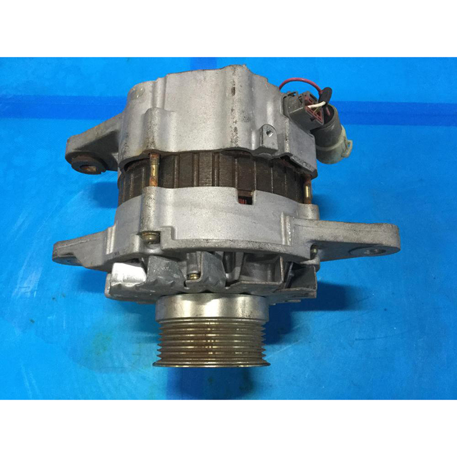 Used ISUZU Generator Japan For GIGA, FORWARD And ELF