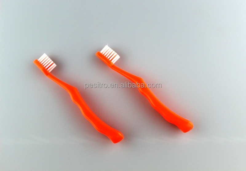 Милые детские зубной щетки в 2014