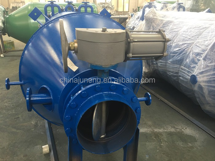 Self-cleaning carbon steel candle filter purification for chemical