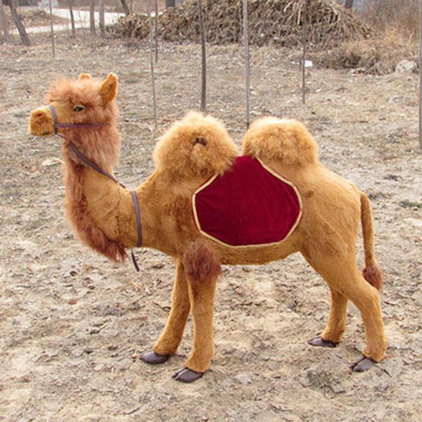 tiny plastic camels