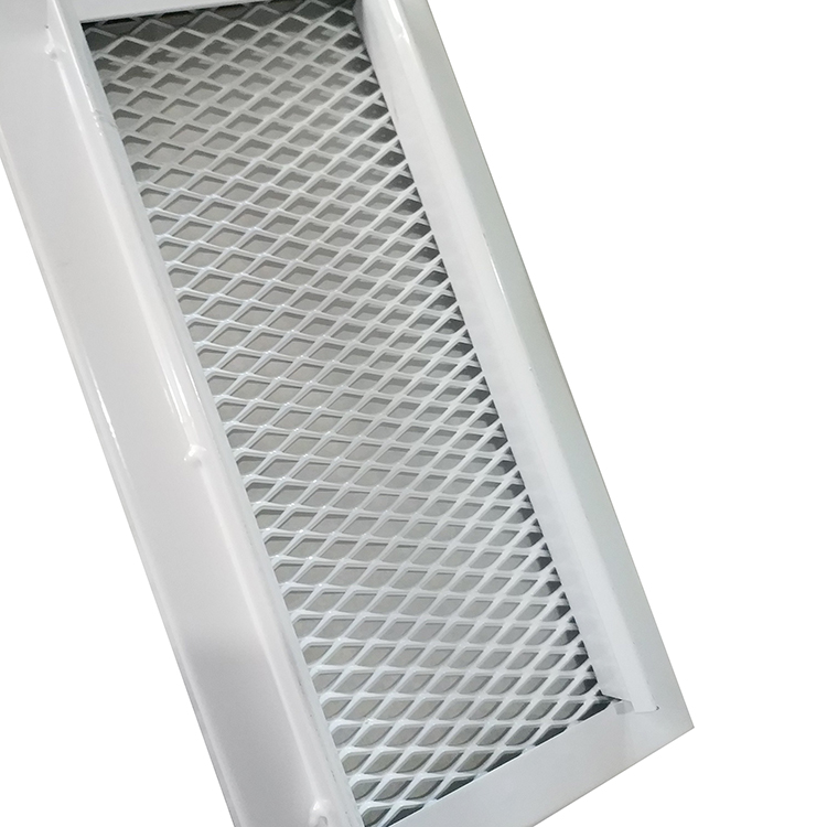 central expanded metal