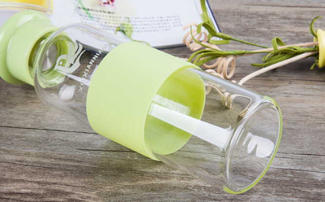 Christmas water bottle BPA Borosilicate Glass Water Bottle with Colorful Nylon Sleeve