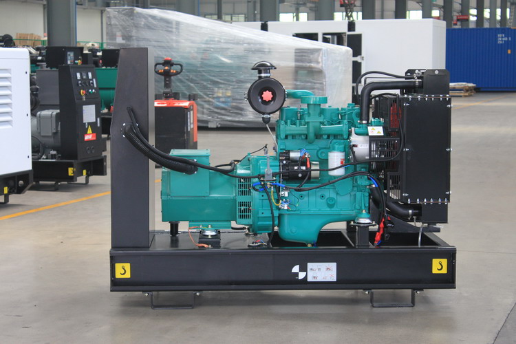 50KVA 100KVA 500KVA 1000KVA Cummins Diesel Generator Set DCEC And CCEC Powered