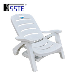 plastic beach chairs for sale