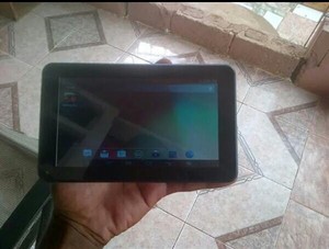 chroma inc 7in tablet google andriod 4.1