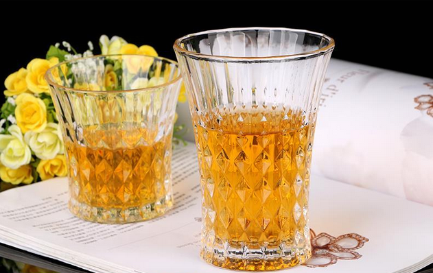 Wide mouth 260ml/360ml emboss whisky glass tumbler,Diamond whisky glass.