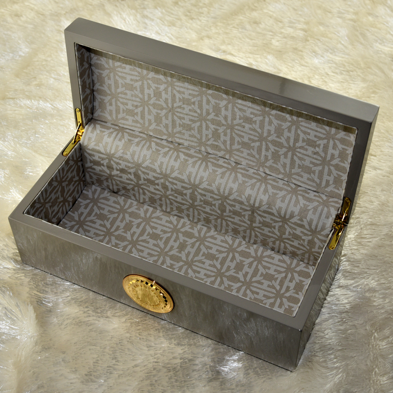 Luxury Piano Lackerd Packaging Wooden Box