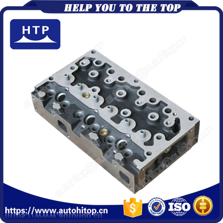 エンジン部品シリンダーヘッドPERKINS 3.152 MF240トラクター